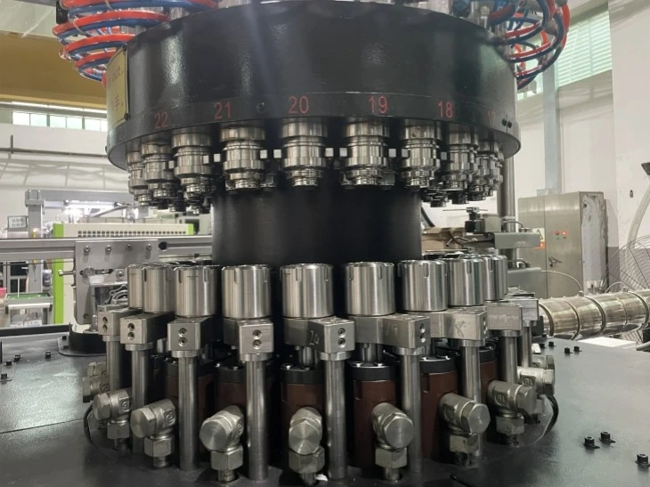 China Customized CSD Cap Compression Molding Machine
